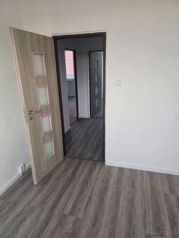 Pronájm bytu 3+1 v Žatci - 6