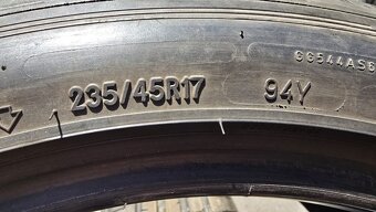 Letní pneu 235/45/17 Good Year - 6
