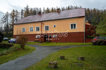 Prodej RD o dvou bytových jednotkách na ulici Staré Purkarti - 6