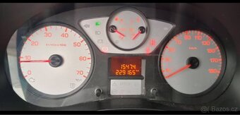 Peugeot partner 1.6hdi 66kw 2009r - 6