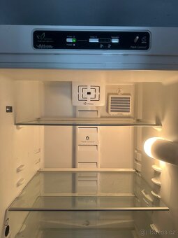 Lednice Whirlpool - 6