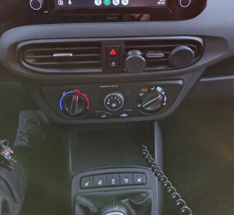 Hyundai i10 1.0 Connect & Go Lunch III - 6