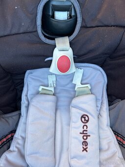 Dětská autosedačka - 6