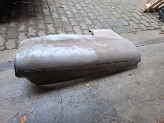 Pravý přední blatník Škoda Felicia Octavia Spartak - 6