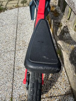 Dvoukolové odrážedlo - 6