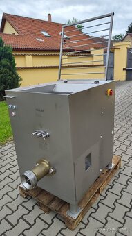 Řezačka- míchačka masa Kolbe MW100 - 6