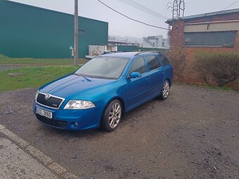 Škoda Octavia RS Combi 2,0 TDI webasto,navi - 6