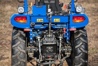 Prodam traktor Dongfeng DF304G2, STAGE V, 3 válcový motor. - 6