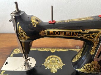 Šlapací šici stroj značky Bobbin - 6