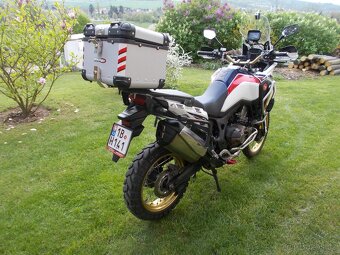 Honda Afrika Twin CRF 1000 DCT - 6