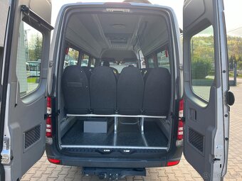Mercedes-Benz Sprinter - 6
