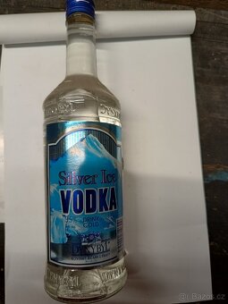 Stary alkohol, značky dle fotek - neotevřený - - 6