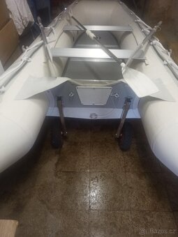 Prodám člun s motorem - 6