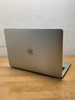 MacBook Air 13” 2020/8GB RAM/Intel i3/256GB SSD/Záruka - 6
