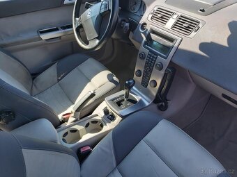 Volvo V50 2,4 132Kw D5 - 6