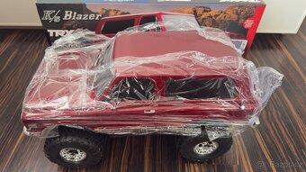 Traxxas TRX-4 Chevrolet Blazer 1972 1:10 RTR Red - 6