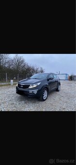 Kia Sportage SUV - 6