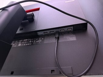 Monitor Lenovo ThinkVision T32h-20 - K odběru více kusů - 6