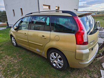 C4 Grand Picasso Exclusive 2.0 HDi 2009 - 6