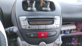 PEUGEOT 107 50 kW - 6