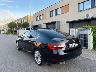Škoda Superb - 6