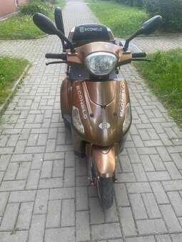 Elektrický Skútr Econelo J1000 - 6