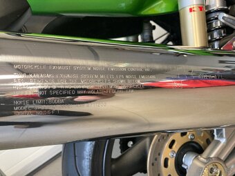 KAWASAKI ZRX 1200 - 6