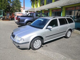 Škoda Oktavia 1.6 kombi - 6