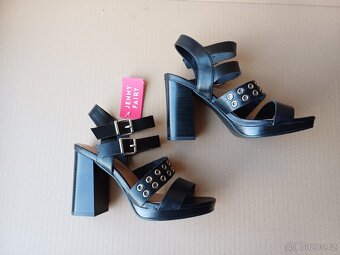 Černé páskové sandále vel.37 - 6