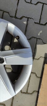 ALU kolo R16 Škoda Fabia 3 - 6