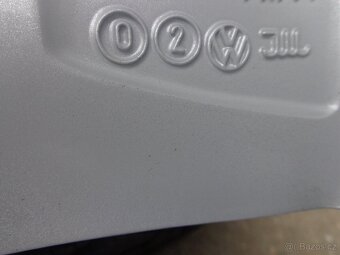 VW T-Roc / Passat zimna sada kol 215/60R16 - 6
