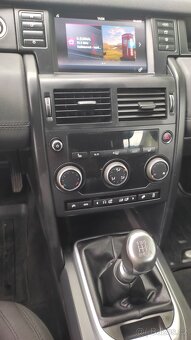 Land Rover Discovery Sport 4x4 - 6