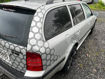 Prodám octavii 1, 1,9TDi, 74kw, 4x4, RS vzhled, R17 - 6