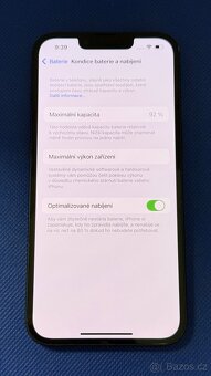 iPhone 13 128GB Black, pěkný stav - 6
