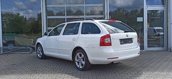 Škoda Octavia 2 1.6 TDI 77 Kw Ambiente Rv 2013 - 6