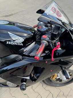 Honda CBR 600 RR - 6