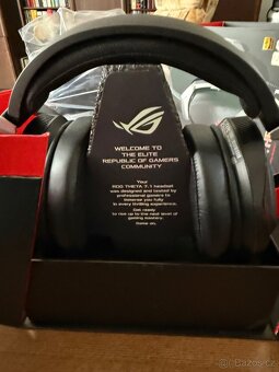 Herní sluchátka Asus ROG Théta 7.1 - 6