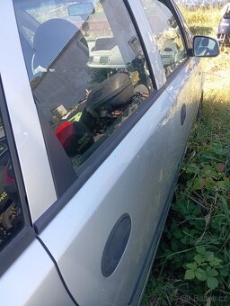 NAHRADNI DILY OPEL MERIVA - 6