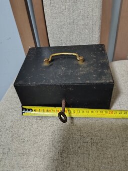 Příruční trezor pokladna - 6