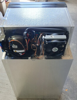 Kompresorová lednice 12/24V - objem 105l (nový model) - 6