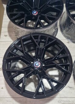 Alu disky BMW M5 M8  7 G70 M performance - 6