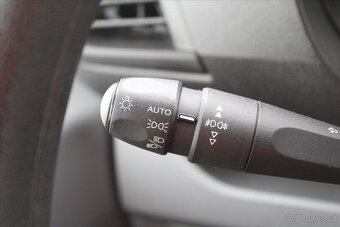 Peugeot Expert 2.0 HDI 110kW L2 1.MAJITEL ČR (2019) - 6