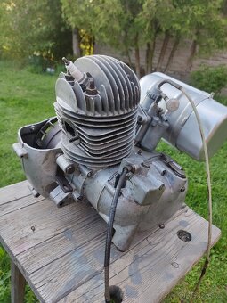 Motor Manet Tatran 125 - 6