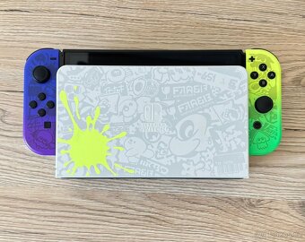 NINTENDO SWITCH OLED- SPECIAL EDITION - 6