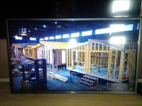 LG 32LH590U - 6