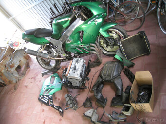 KAWASAKI ZX9 NINJA 1994 S DOKLADY - 6