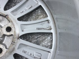 Tesla model S disky 19x8.0J - 6