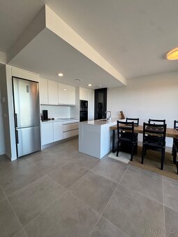 Elegantní apartmán s terasou a výhledem na moře v rezidenci - 6