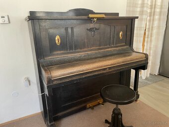 Pianino PETROF - 6