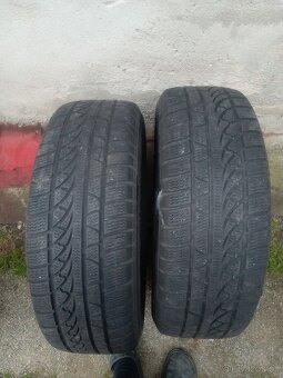 Pneu 215/65/16 - 6